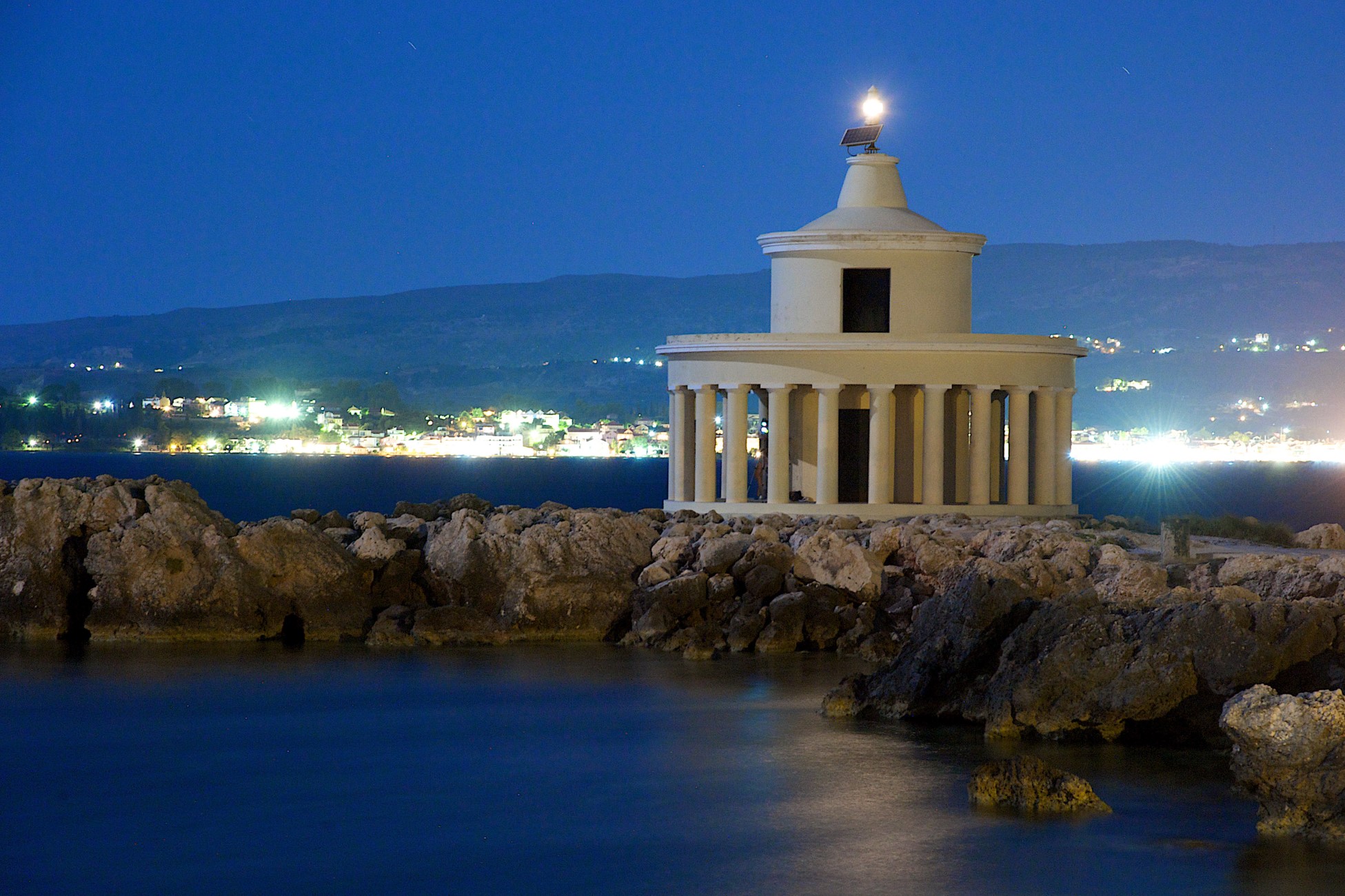 What to Do in Kefalonia Without a Car