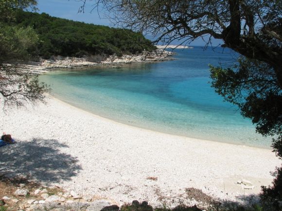 Emplisi Beach Kefalonia | Secluded Beach Near Fiscardo