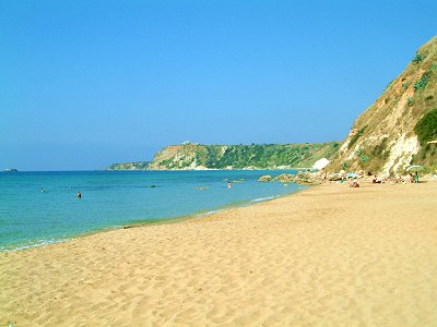 avithos-beach